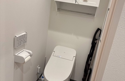 Kinshi Apartment | 300 m from the station, 300 m from SKYTREE, 350 m from Oshiage station, 450 m from Honjo-azumagikyo station, 1 km from Asakusa station, direct access from both airports, very convenient location for Tokyo, Shinjuku, Shibuya, near Sensoji temple