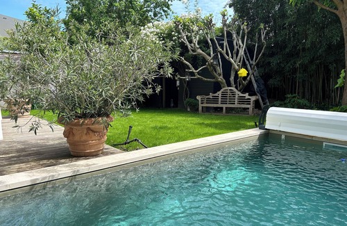Tours House | 300 m2 family home with garden and swimming pool, in the center of Tours