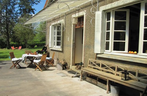 Vesdun House | 300 m² House ∙ 4 bedrooms ∙ 6 guests