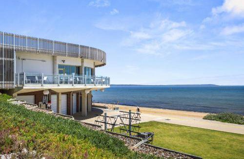 Beaumaris House | 300 m² House ∙ 5 bedrooms ∙ 10 guests