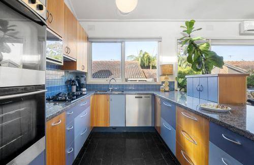 Beaumaris House | 300 m² House ∙ 5 bedrooms ∙ 10 guests