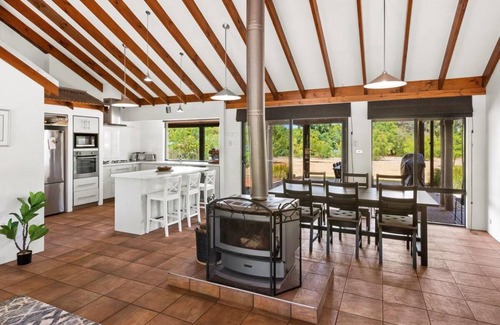 Yallingup House | 300 m² House ∙ 5 bedrooms ∙ 9 guests
