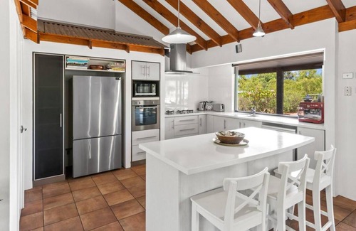 Yallingup House | 300 m² House ∙ 5 bedrooms ∙ 9 guests