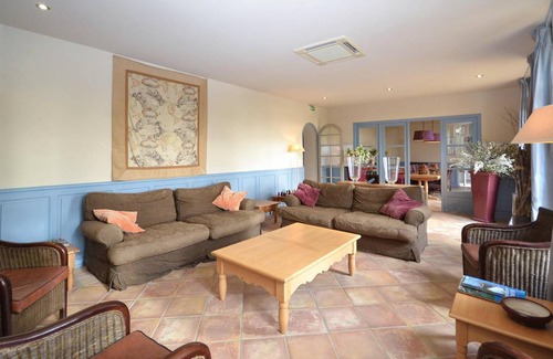 Beziers House | 300 m² House ∙ 7 bedrooms ∙ 14 guests
