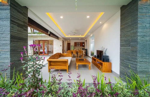 Kutuh Kaja Villa | 300 m² Villa ∙ 3 bedrooms ∙ 6 guests