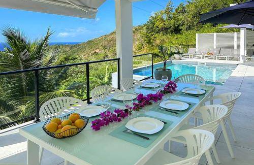 Case-Pilote Villa | 300 m² Villa ∙ 4 bedrooms ∙ 8 guests