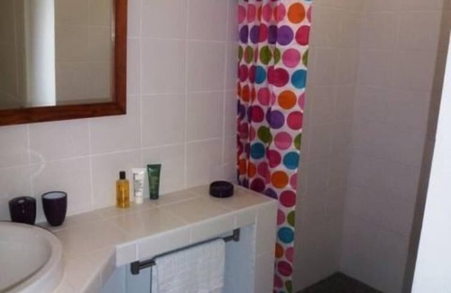 Flic-en-Flac Apartment | 300 metres from the beach - air-conditioned apartment - all comforts - TV - WIFI
