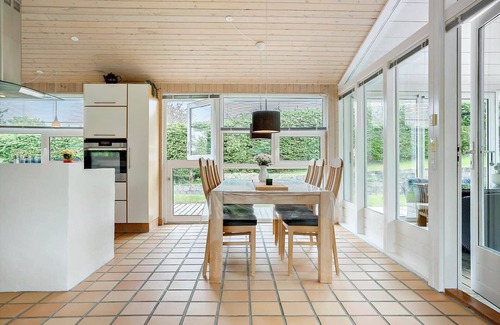 Beder Malling House | 30002 Malling - Hybenvænget 20