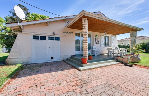 Andernos-les-Bains Ski Chalet | 300m from Mauret's beach, House for 8