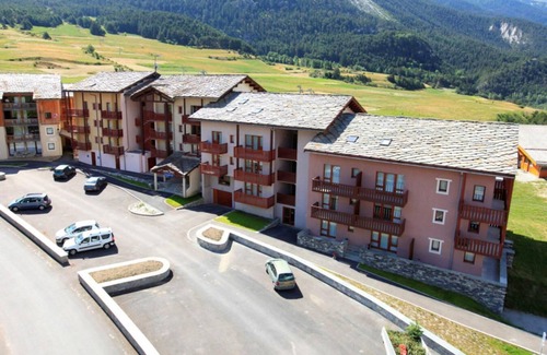 Termignon Apartment | 300m from resort center, 1st floor, balcony, tv, ski locker, 25m², Termignon-la-Vanoise