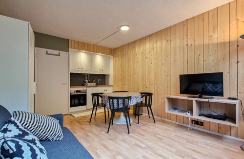 Flaine Apartment | 300m from resort center, 3rd floor, tv, ski locker, 25m², Flaine