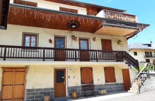 Albiez-le-Vieux Apartment | 300m from ski slopes, Ground floor, parking, tv, ski locker, 80m², Albiez Montrond