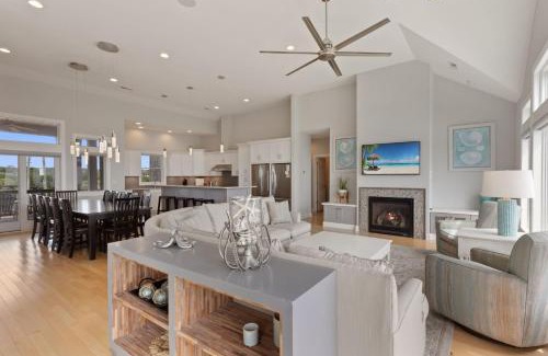 Southern Shores House | 3025 - Who's On First