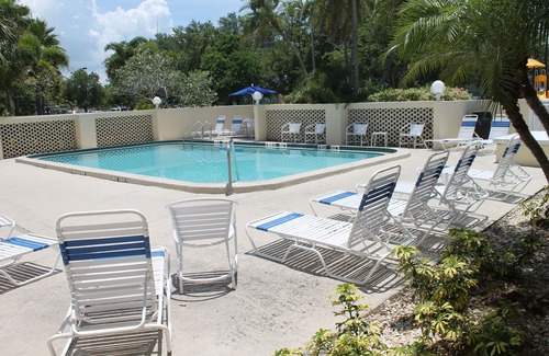 Ruskin Apartment | #303 A Luxury Resort at Little Harbor With Dolphins and Fishing Just Steps Away