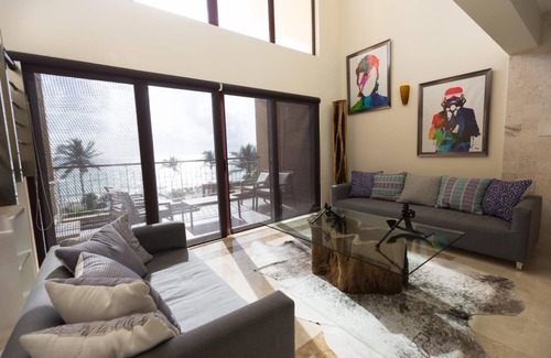 12th Street Apartment | 304 CORAL EL FARO Beautiful 3 BDR Penthouse Ocean Front