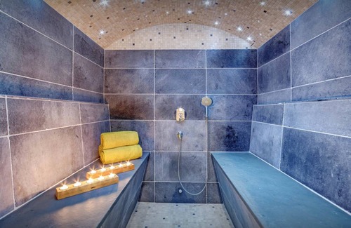 Les Clefs Ski Chalet | 307 m² Chalet ∙ 5 bedrooms ∙ 12 guests