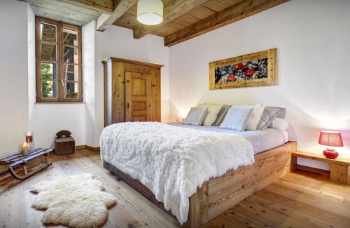 Les Clefs Ski Chalet | 307 m² Chalet ∙ 5 bedrooms ∙ 12 guests