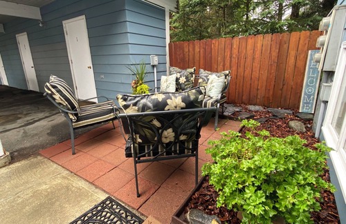 Kenai Apartment | 308 Moose Unit - Kenai Minutes from downtown and two blocks to the Beach!