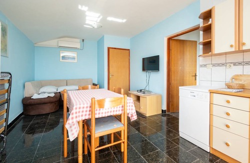Razanac Apartment | 31 m² Apartment ∙ 1 bedroom ∙ 4 guests