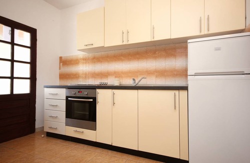 Cove Tri Zala (Zrnovo) Apartment | 31 m² Apartment ∙ 2 bedrooms ∙ 4 guests