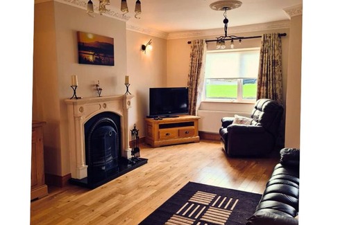 Iascaigh House | 31 Riverbank