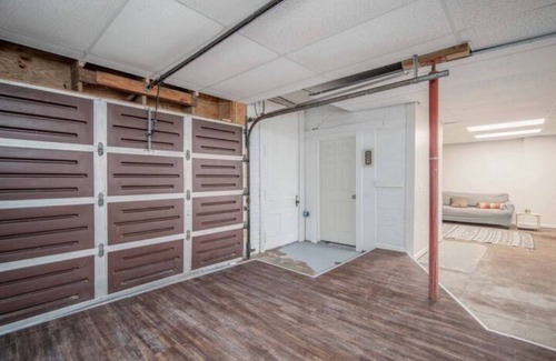 Miamisburg House | 310 Maple Ave - Garage Conversionn
