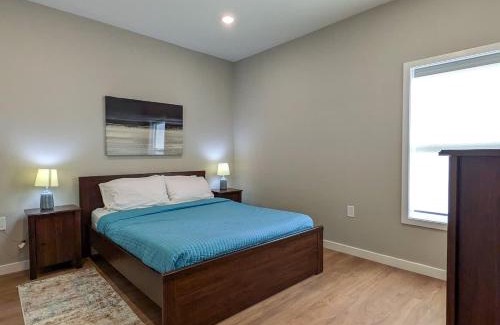 Dunellen Apartment | 312 Modern 1BR Apt Walk to NJT