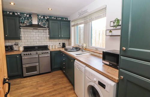 Caldbeck Cottage | 32 FRIAR ROW, pet friendly, with open fire in Caldbeck
