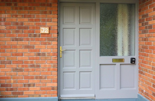Killarney Cottage | 32 KINGS PARK, pet friendly, with a garden in Killarney, County Kerry