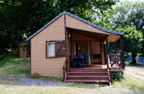 Laval-sur-Luzege House | 32 m² Gîte ∙ 2 bedrooms ∙ 4 guests
