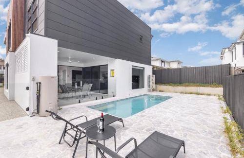 Rochedale House | 327 m² House ∙ 5 bedrooms ∙ 10 guests