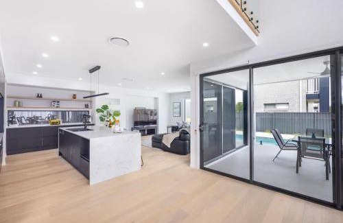 Rochedale House | 327 m² House ∙ 5 bedrooms ∙ 10 guests