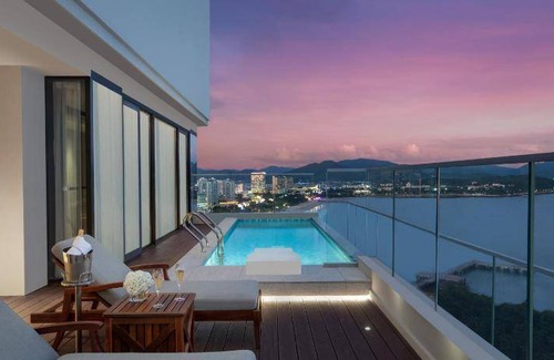 Sanya Hotel | 328 m² Hotel ∙ 3 bedrooms ∙ 6 guests