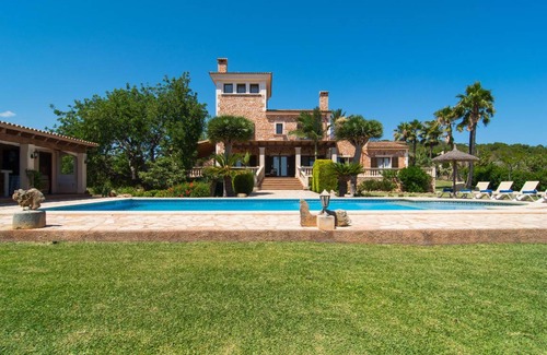 Felanitx House | 330 m² House ∙ 5 bedrooms ∙ 10 guests