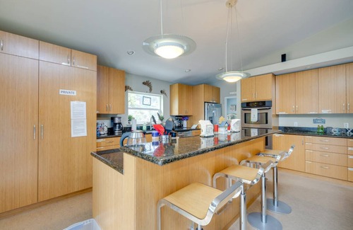 Seaside House | 334 m² House ∙ 6 bedrooms ∙ 10 guests