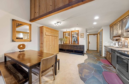 Olympic Valley Condo | 344 | Family Loft Fav - Ping Pong + Easy Parking