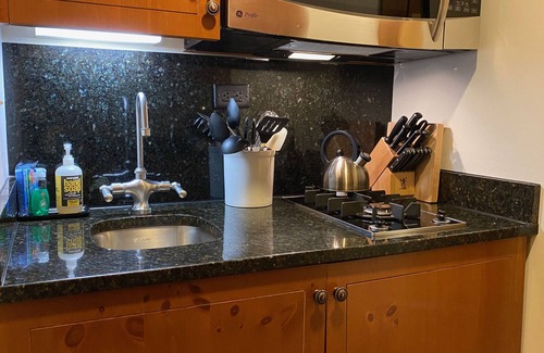 Stowe Area Cabin | #347 | Studio |The Maple | 3rd Floor Pool & Mountain Views