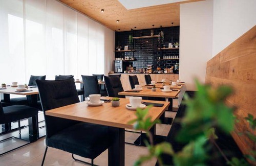 Purbach am Neusiedlersee Bed & Breakfast | 35 m² Bed and breakfast ∙ 4 guests