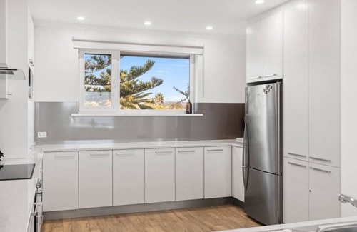 Port Noarlunga House | 35 Degrees South – Steps to Sand & Shops