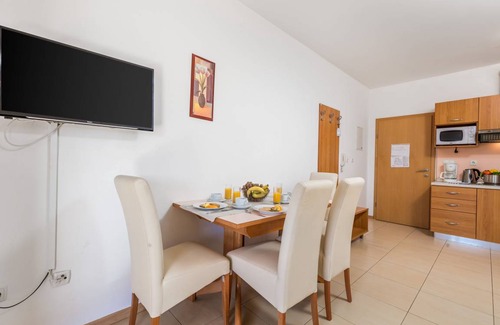 Rab Apartment | 35 m² Apartment ∙ 1 bedroom ∙ 4 guests
