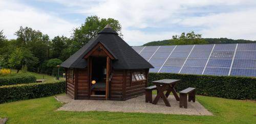 Echternach Ski Chalet | 35 m² Chalet ∙ 3 bedrooms ∙ 6 guests