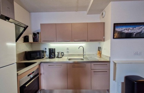 Flaine Apartment | 350m from ski slopes, 1st floor, view mountain, tv, 60m², Flaine