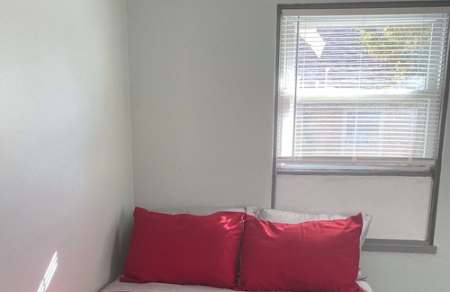 Dayton House | 3552 Stanford Pl - Quaint Dayton Rental