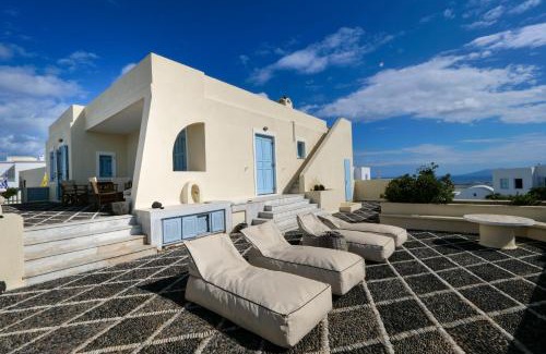 Fira House | 360 Blue
