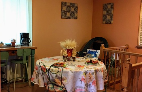 Fishing Creek Apartment | 360° Water Views, Hoopers Island Vacation Studio, Fishing Creek