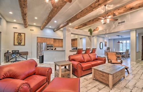 Phoenix House | 364 m² House ∙ 4 bedrooms ∙ 10 guests
