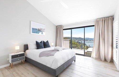 Koolewong House | 365 Days of Kalm I Pano Water Views I Heated Pool