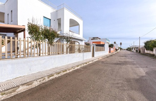 Padula Fede House | 3701 La Spiaggetta-Villetta Rosabel by BarbarHouse