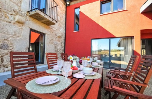 Barcelos Villa | 378 m² Villa ∙ 4 bedrooms ∙ 8 guests