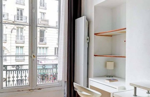Saint-Merri Apartment | 378 Suite Verrerie - Superb studio in Paris
